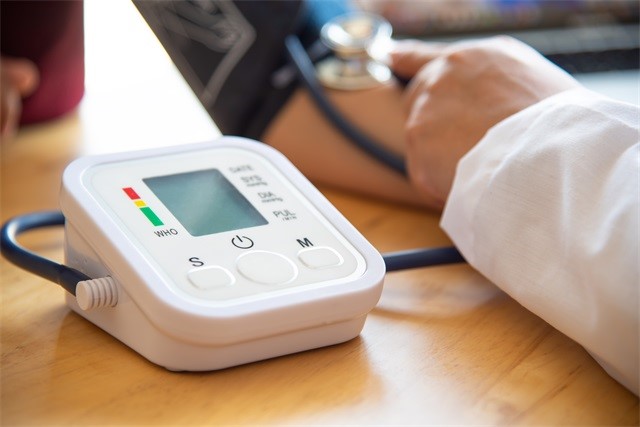 高血压、测量血压、血压计、电子血压计-康兴医疗器械官网